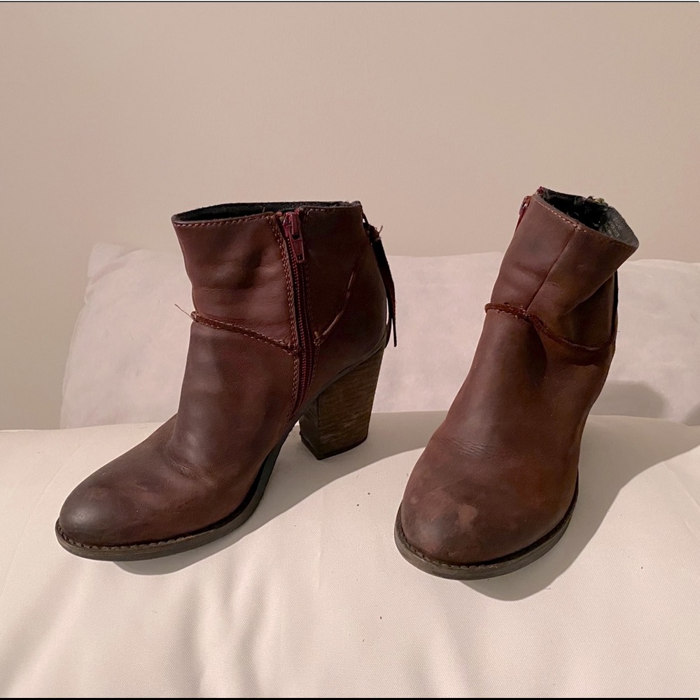 Steve Madden booties